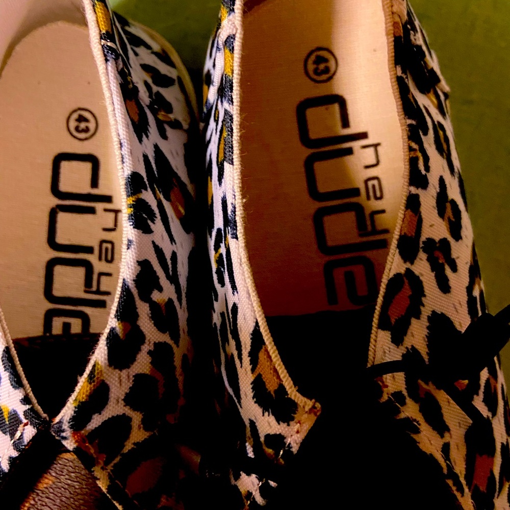 Wonderful pair of hey dude shoes size 43